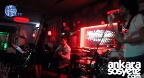 Escape Live Club 7 Mart