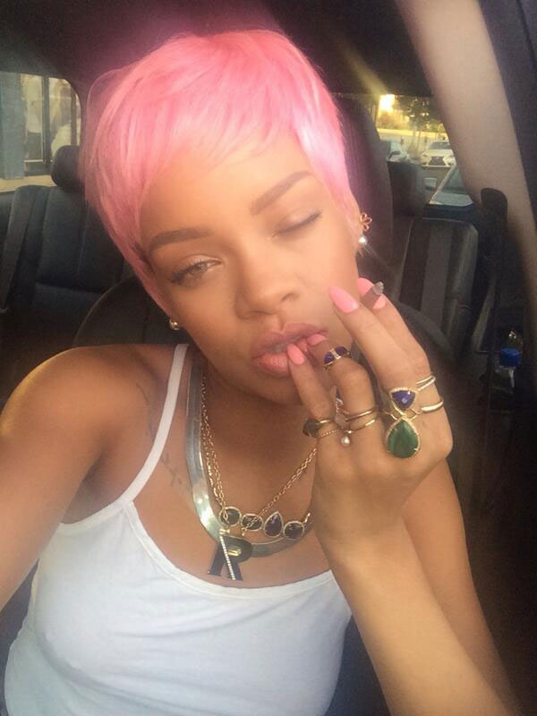 rihanna21.05.201401