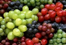 Üzüm Saç Uzatıyor