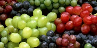 Üzüm Saç Uzatıyor