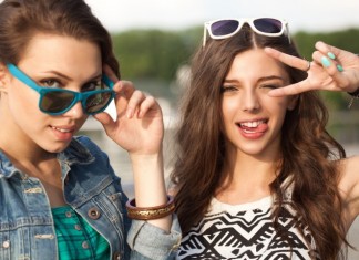 Güneş Gözlüğü 85 Yaşında