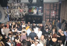 Tek Adreste Hem Restoran Hem Kulüp