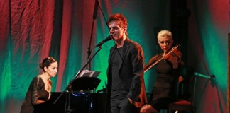 Teoman “Yavaş Yavaş 2015” Turnesi Kapsamında Ankara’da