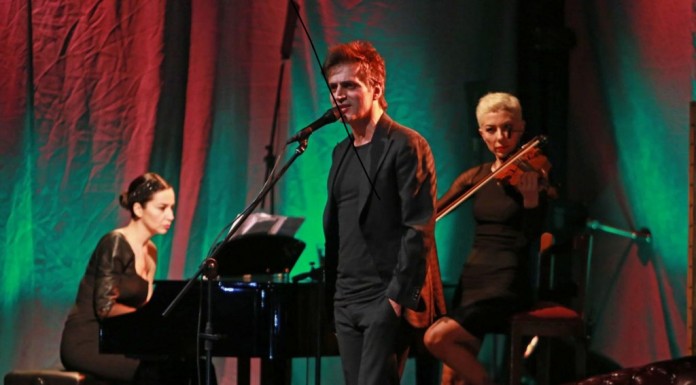 Teoman “Yavaş Yavaş 2015” Turnesi Kapsamında Ankara’da