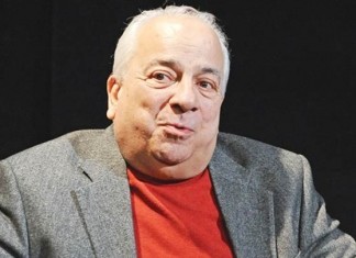 Zeki Alasya vefat etti