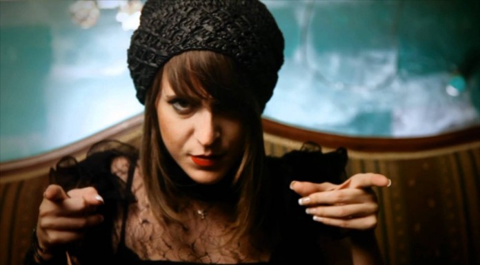 Elçin Orçun “Pembe Bulut”‘la Başkent’te