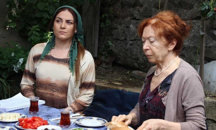 NESLIHAN-GUNAYDIN-AKA-MERAL-CETINKAYA