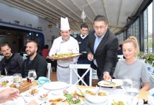 Alexandra Stan Konser Sonrası Soluğu Nebil Restaurant’da aldı