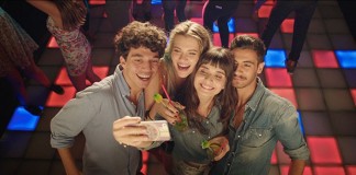 Hesapta Aşk setinde selfie çılgınlığı