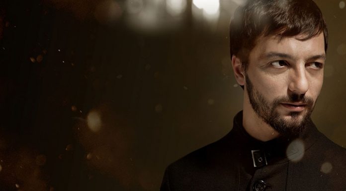 Mehmet Erdem Jolly Joker’de sahne alıyor